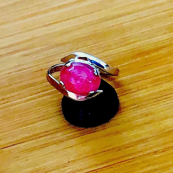 Jewelry - $42  Vibrant Pink Rhodochrosite Estate Ring   Size 6  Hallmark Sterling